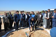 کلنگ زنی پروژه مسکونی 30 واحدی شهر وردنجان به مناسبت هفته دولت
